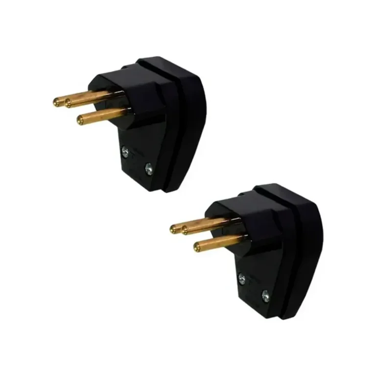 Plugue Pad 2P+T 90 com Prensa Cabo 10A/250V Preto