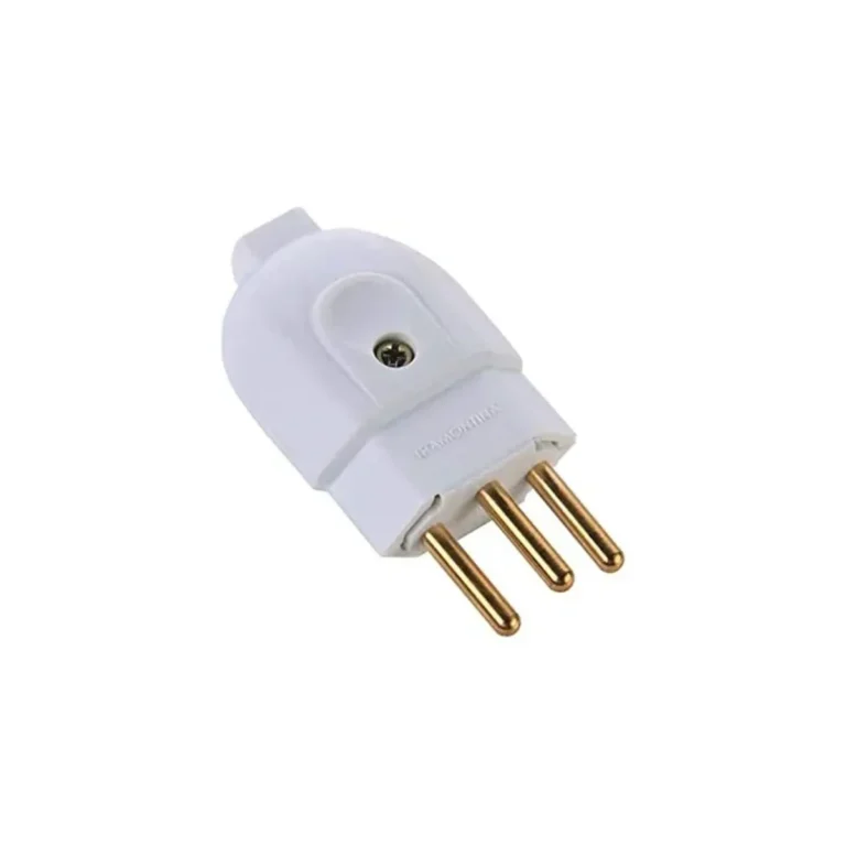 Pino Macho 2P+T 20A 250V Branco