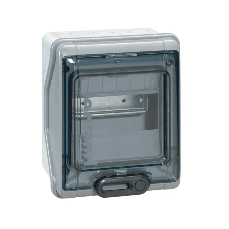 Quadro Dist Emb PVC P/6 Disj DIN/Nem Fum