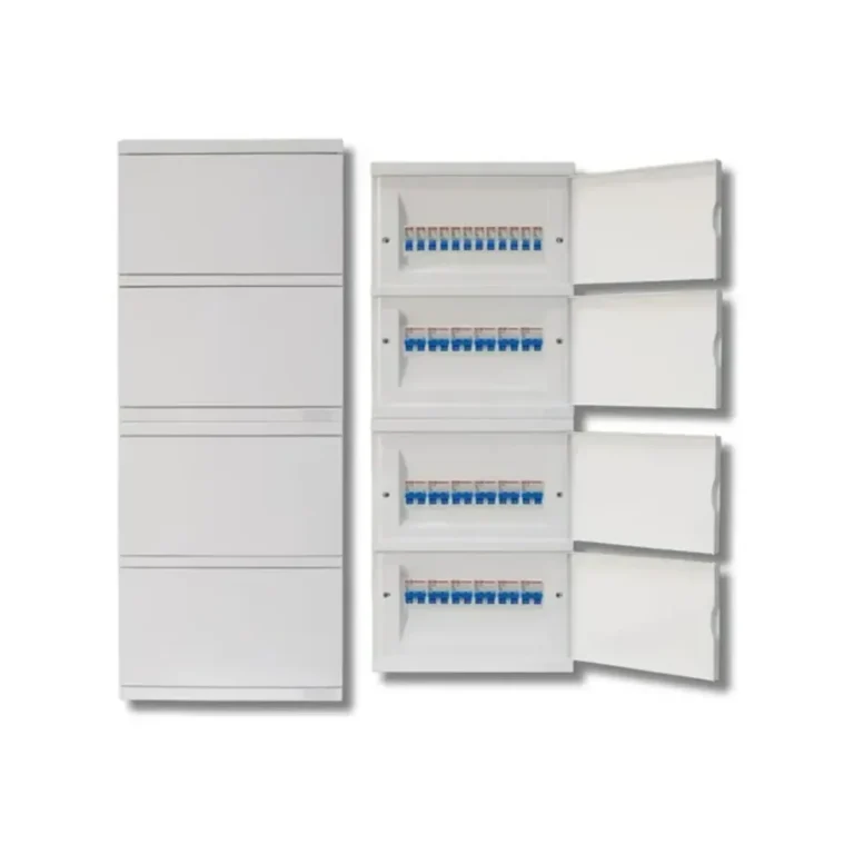 Quadro de Embutir P/ 48 Disjuntores DIN Fame
