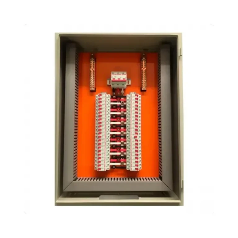 Quadro 42 Disj DIN + 8 Dr 100A Trifasico Sobrepor Moratori